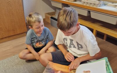 Gross liest für Klein: Ein gelungener Vorlesemorgen im Kindergarten